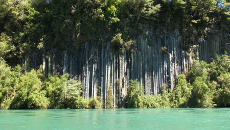 Piedras cristalizadas Río Petrohué