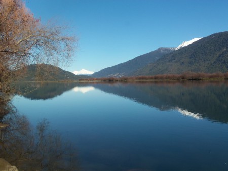 Río Petrohué, Ralún